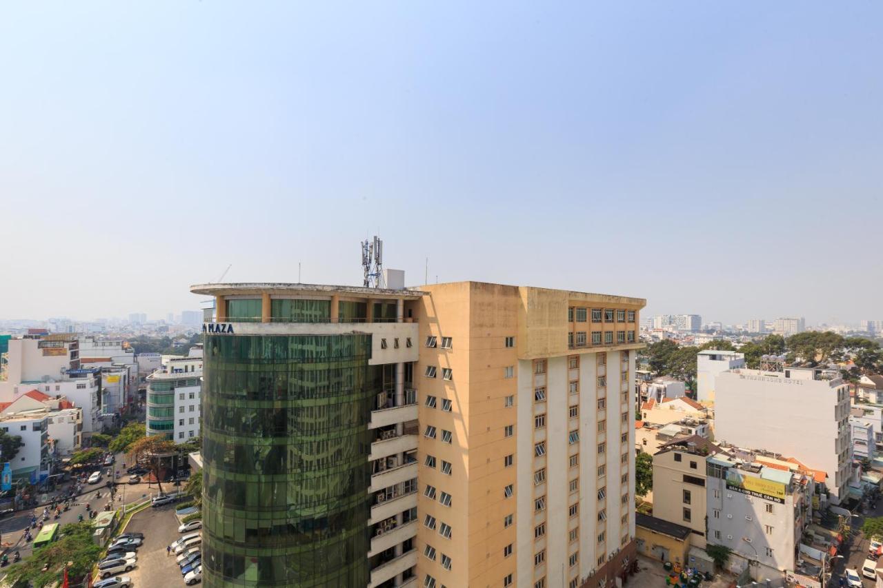 Sky Center Near Airport Apartman Ho Si Minh-város Kültér fotó